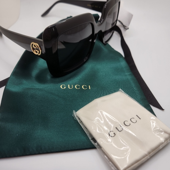 Gucci Women Sunglasses - Picture 7 of 8